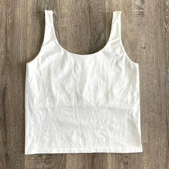 Avec Les Filles Built in Bra Tank White - Size: L / XL - Picture 6 of 6